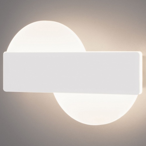 Накладной светильник Eurosvet Bona 40143/1 LED белый 11W в Ржеве