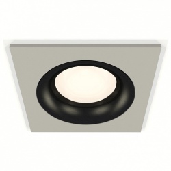 Встраиваемый светильник Ambrella Light XC XC7633002 в интернет-магазине "Галерея света"