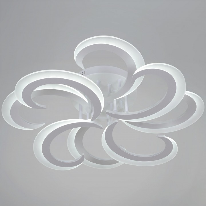 Потолочная люстра  05090-0.3-4+4 WH в интернет-магазине "Галерея света"