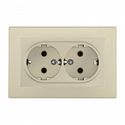 Розетка двойная с заземлением и со шторкой Arte Milano SET06-2 SET06-double-40-2 shampan в интернет-магазине "Галерея света"