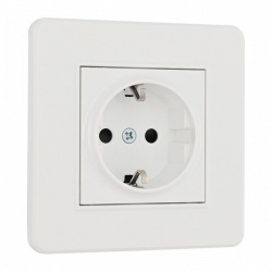Розетка с заземлением и со шторкой Arte Milano SET16-1 SET16-1-40-1 white в интернет-магазине "Галерея света"