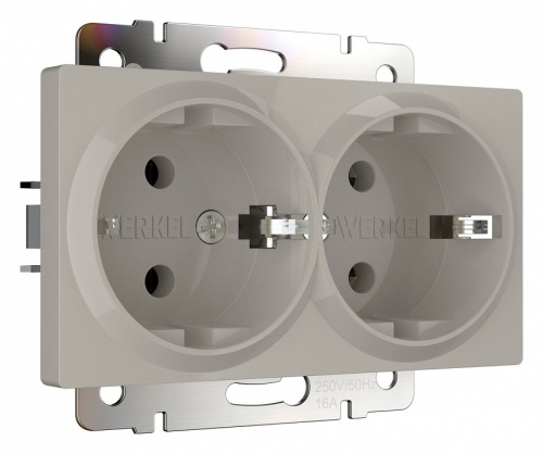 Розетка двойная с заземлением, без рамки Werkel дымчатый W1272004 в Нижнем Новгороде