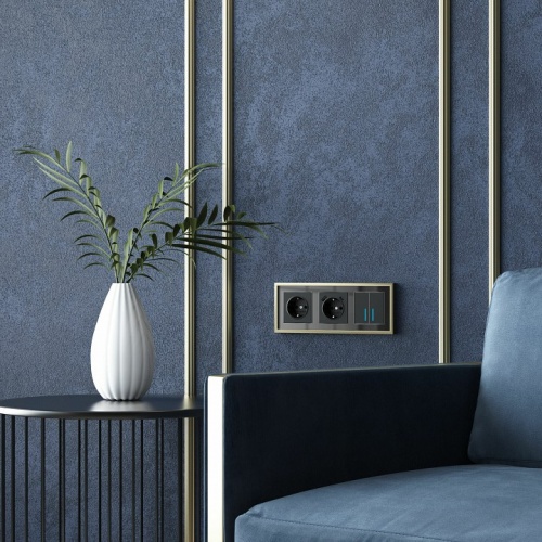 Рамка на 3 поста Werkel Baguette (черный/латунь) W0032852 в Нижнем Новгороде фото 3