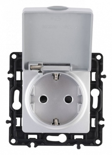Розетка влагозащищенная с заземлением и со шторкой с крышкой Arte Milano am-217 217.41-1.silver в Нижнем Новгороде фото 7
