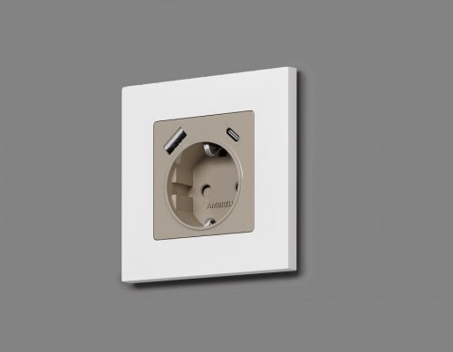 Накладка для розетки с заземлением и со шторками и 2хUSB type A и C Ambrella Volt ALFA AP3700 в Нижнем Новгороде фото 2