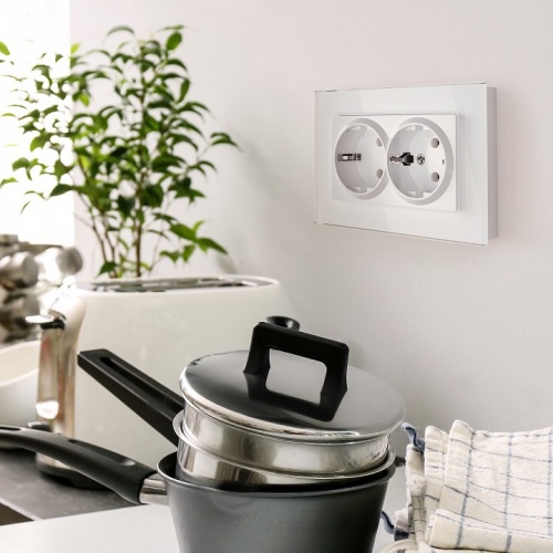 Рамка для двойной розетки Werkel Favorit (белый) W0081101 в Нижнем Новгороде фото 2