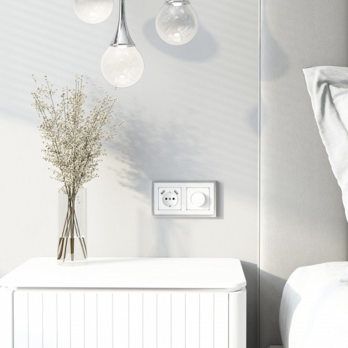 Накладка для розетки с заземлением и 2хUSB Werkel белый акрил W1179541 в Нижнем Новгороде фото 3