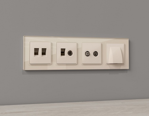 Накладка для ТВ-розетки и RJ-11 или RJ-45 Ambrella Volt ALFA AP3325 в Нижнем Новгороде фото 2