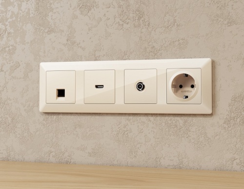 Розетка Ethernet RJ-45 и со шторками, без рамки Ambrella Volt ALFA MA312005 в Нижнем Новгороде фото 2