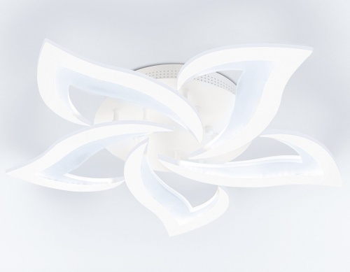 Потолочная люстра Ambrella Light FA FA4471 в Нижнем Новгороде фото 3