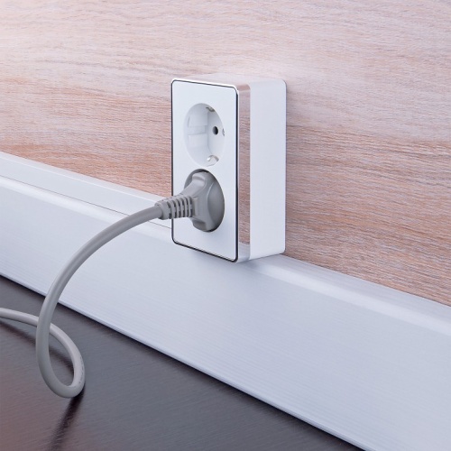 Розетка двойная с заземлением Werkel Gallant (белая) W5072101 в Нижнем Новгороде фото 3