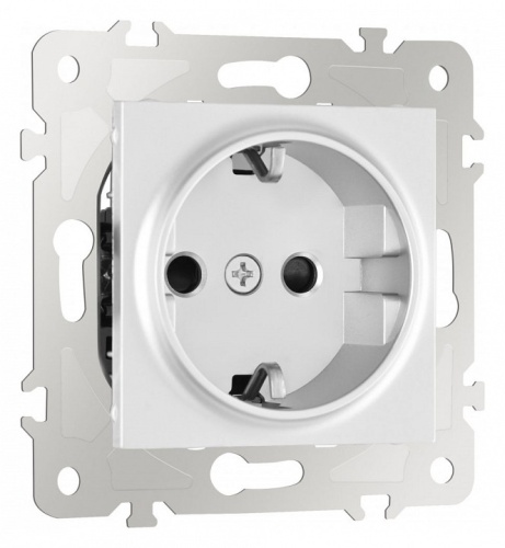 Розетка с заземлением и со шторкой, без рамки Arte Milano am-203 203.40-1.silver в Нижнем Новгороде