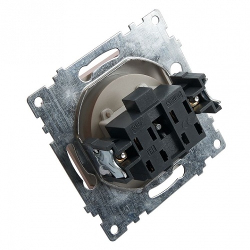 Розетка без заземления и со шторкой, без рамки Stekker Катрин 39581 в Нижнем Новгороде фото 4