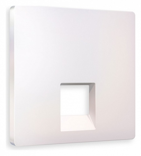 Накладка для розетки RJ-11 или RJ-45 Ambrella Volt ALFA AP2120 в Нижнем Новгороде