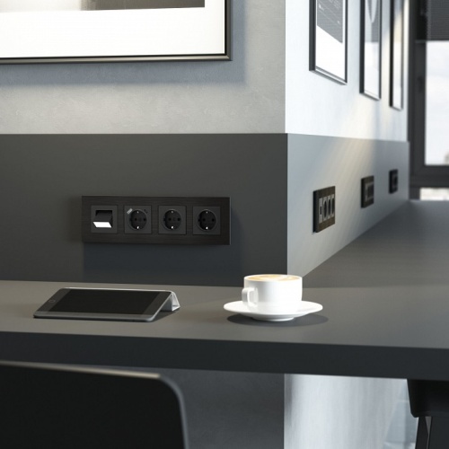 Рамка на 4 поста Werkel AluMax черный алюминий W0043508 в Нижнем Новгороде фото 3