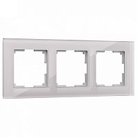 Рамка на 3 поста Werkel Favorit (дымчатый) W0031117 в Нижнем Новгороде