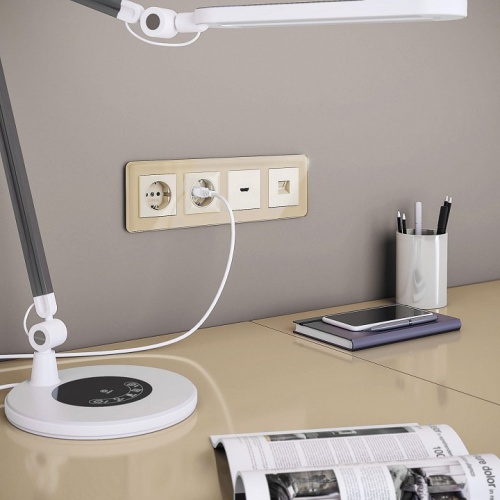 Рамка на 4 поста Werkel Elite (айвори, стекло) W0042443 в Нижнем Новгороде фото 2