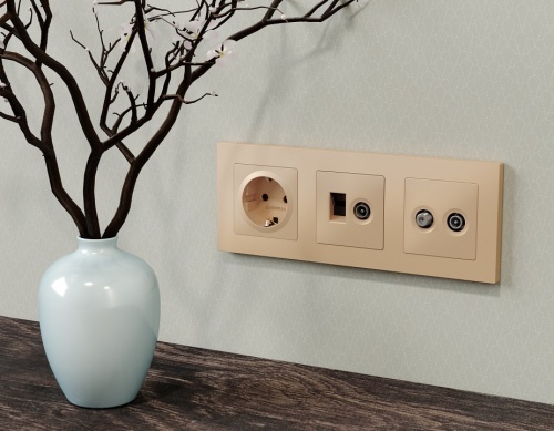 Накладка для ТВ-розетки и RJ-11 или RJ-45 Ambrella Volt ALFA AP6125 в Нижнем Новгороде фото 2