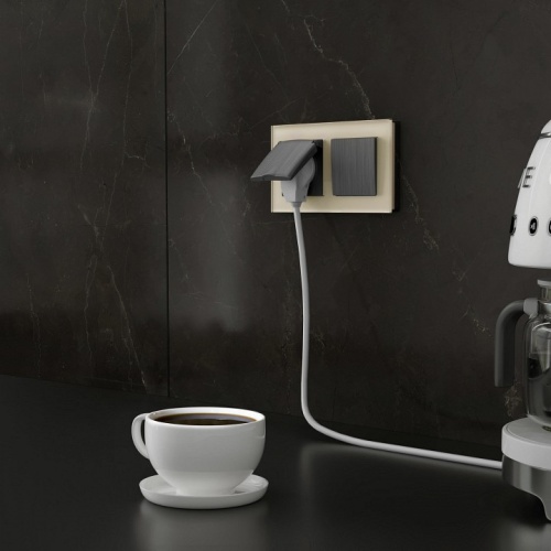 Рамка на 2 поста Werkel Favorit (молочный, стекло) W0021141 в Нижнем Новгороде фото 2