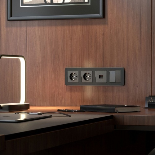 Рамка на 4 поста Werkel Platinum (черный алюминий) W0042608 в Нижнем Новгороде фото 4