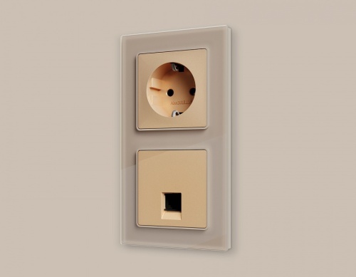 Розетка Ethernet RJ-45 и со шторками, без рамки Ambrella Volt ALFA MA612005 в Нижнем Новгороде фото 2