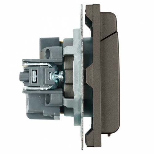 Розетка с заземлением и со шторкой, с крышкой Stekker Эмили 49933 в Нижнем Новгороде фото 6