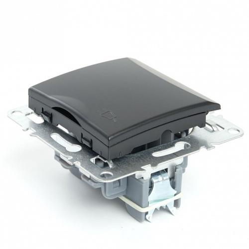 Розетка с заземлением и со шторкой, без рамки с крышкой Stekker Эрна 49156 в Нижнем Новгороде фото 5