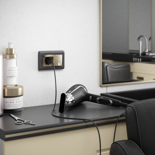 Розетка двойная влагозащищенная с заземлением и со шторками, без рамки с крышкой Werkel шампань рифленый W1172210 в Нижнем Новгороде фото 2