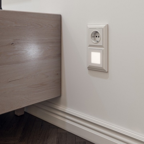 Розетка с заземлением, без рамки Werkel белый W1171301 в Нижнем Новгороде фото 3