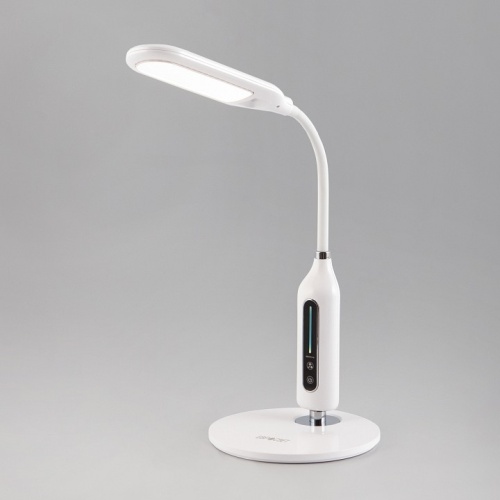Настольная лампа офисная Eurosvet Soft 80503/1 белый 8W в Сургуте фото 4