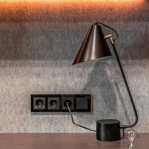 Розетка с заземлением и со шторками, без рамки Werkel черный матовый W1171108 в Нижнем Новгороде фото 13