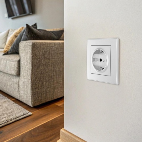 Розетка с заземлением и со шторкой Arte Milano SET06-1 SET06-1-40-1 silver в Нижнем Новгороде фото 2