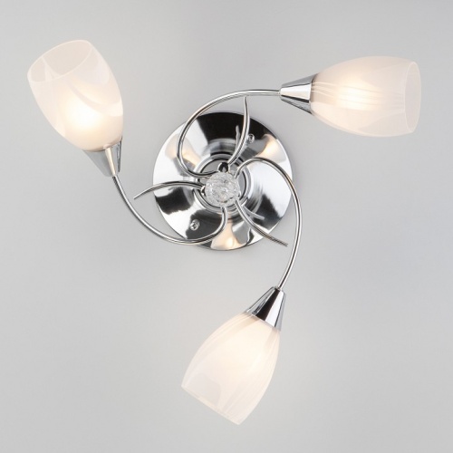 Потолочная люстра Eurosvet Virginia 30100/3 хром в Нижнем Новгороде фото 5