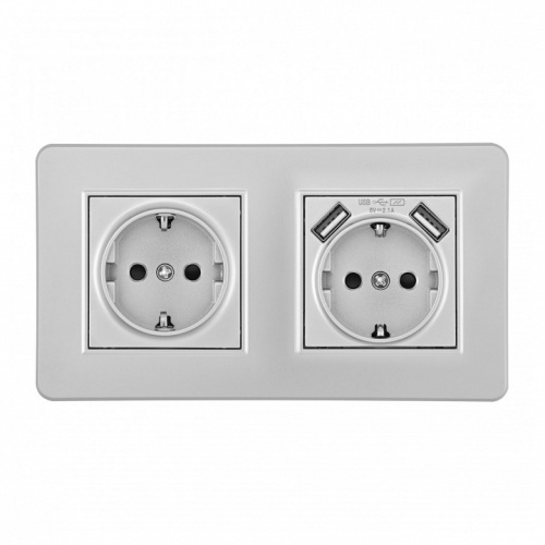 Розетка с заземлением и со шторкой и 2хUSB Arte Milano SET16-2 SET16-2-47-1-40-1 silver в Нижнем Новгороде