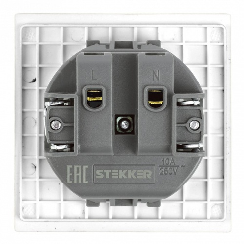 Розетка без заземления и со шторкой Stekker Мия 50439 в Нижнем Новгороде фото 5