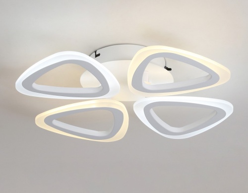 Потолочная люстра Ambrella Light FA FA4482 в Нижнем Новгороде фото 2