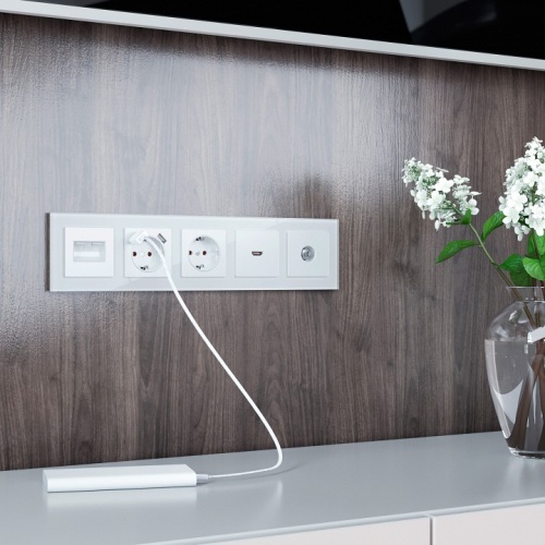 Рамка на 5 постов Werkel Favorit (белый) W0051101 в Нижнем Новгороде фото 2