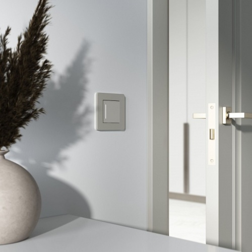 Выключатель одноклавишный с подсветкой без рамки Werkel дымчатый W4512014 в Нижнем Новгороде фото 7