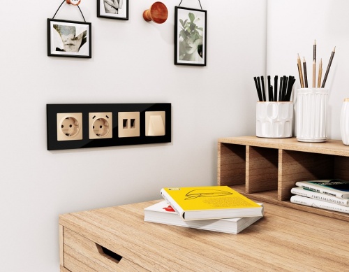 Накладка для розетки с заземлением и со шторками и 2хUSB type С Ambrella Volt ALFA AP6105 в Нижнем Новгороде фото 2