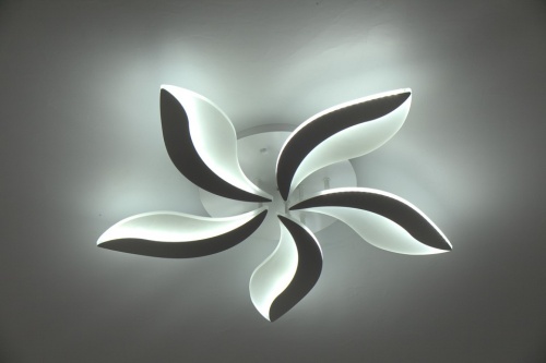 Потолочная люстра Escada Wind 10214/SG (60W) в Нижнем Новгороде фото 2