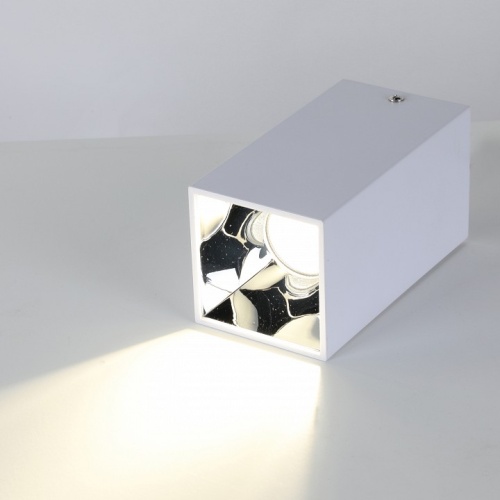 Накладной светильник Favourite Tetrahedron 2401-1U в Мегионе фото 2