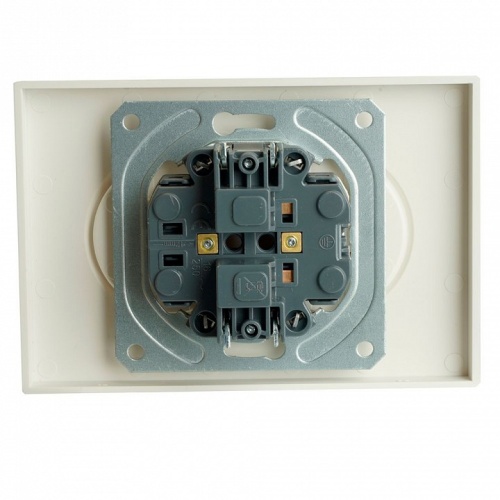 Розетка двойная без заземления и со шторкой Stekker Эмили 49877 в Нижнем Новгороде фото 6