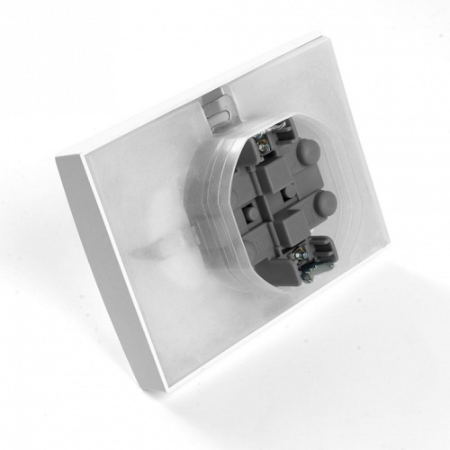 Розетка двойная с заземлением и со шторками, с крышкой Stekker Эрна 49139 в Нижнем Новгороде фото 5