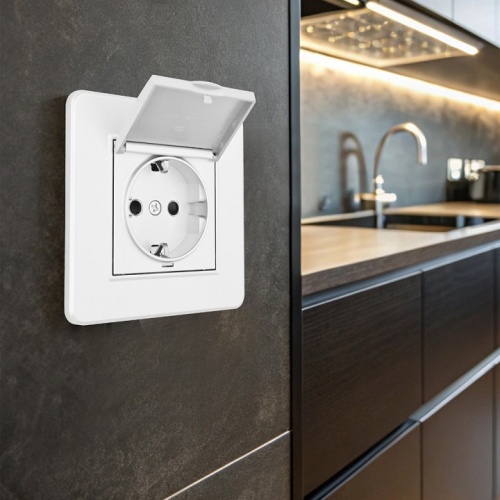 Розетка с заземлением и шторкой, с крышкой Arte Milano SET16-1 SET16-1-41-1 white в Нижнем Новгороде фото 2