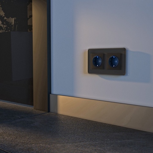 Розетка с заземлением с подсветкой, без рамки Werkel черный W1171408 в Нижнем Новгороде фото 6