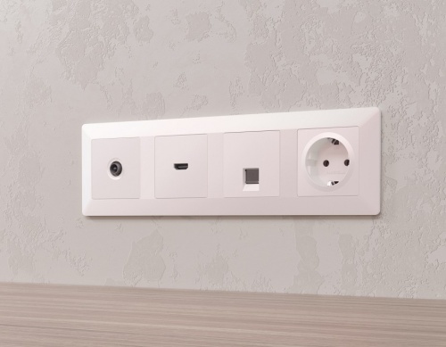 Накладка для розетки с заземлением Ambrella Volt ALFA AP2060 в Нижнем Новгороде фото 2