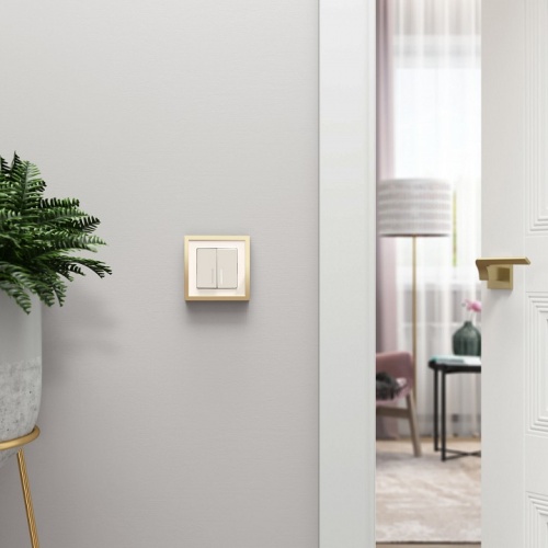 Рамка на 1 пост Werkel Baguette (айвори/латунь) W0012851 в Нижнем Новгороде фото 4