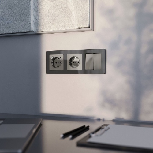 Розетка с заземлением и со шторками, без рамки Werkel графит акрил W1171144 в Нижнем Новгороде фото 2