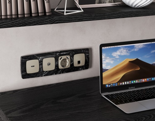 Розетка Ethernet RJ-45 и со шторками, без рамки Ambrella Volt OMEGA MO372005 в Нижнем Новгороде фото 4