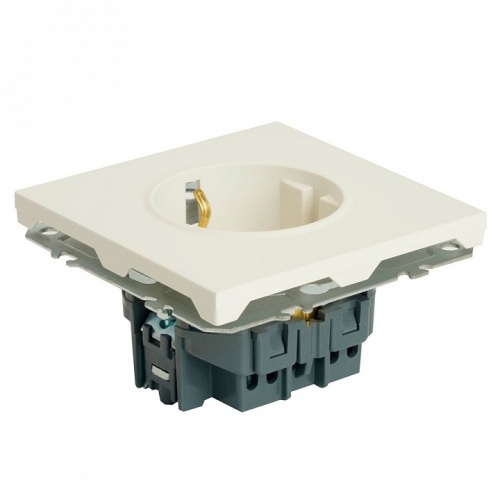 Розетка с заземлением и со шторкой, без рамки Stekker Эмили 49880 в Нижнем Новгороде фото 5